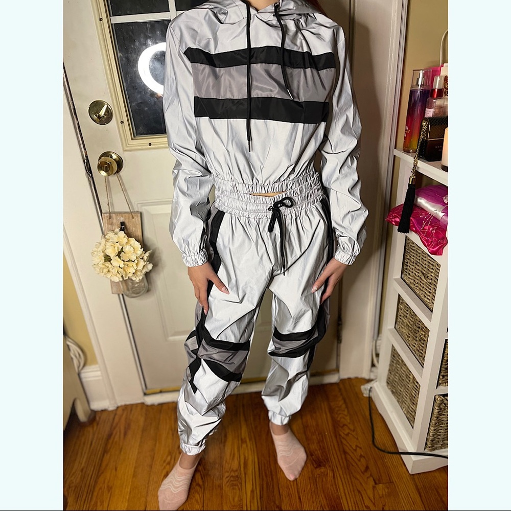 Glow Up Reflective Set - Picture 3 of 5